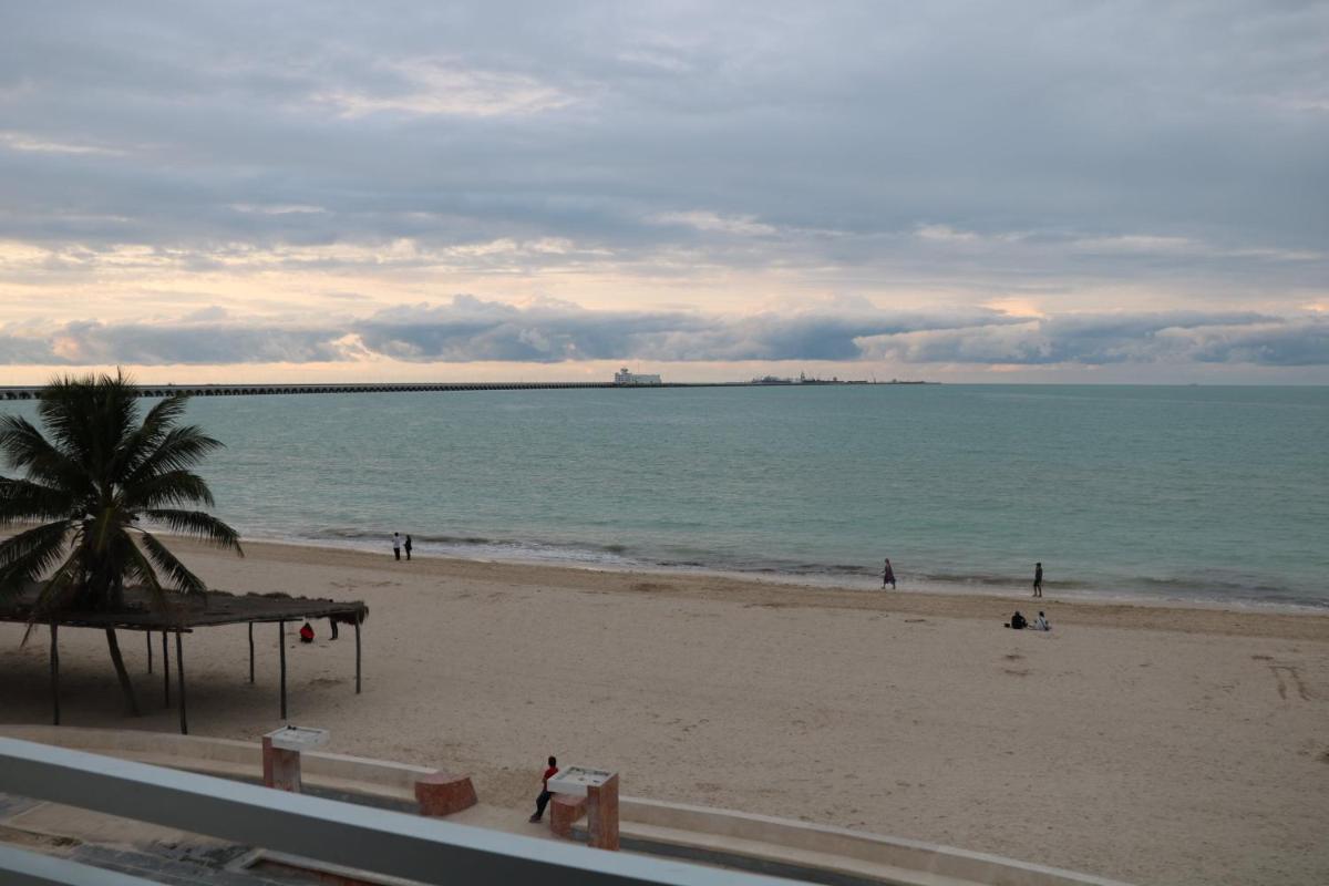 TROPICAL SUITES PROGRESO - Housity