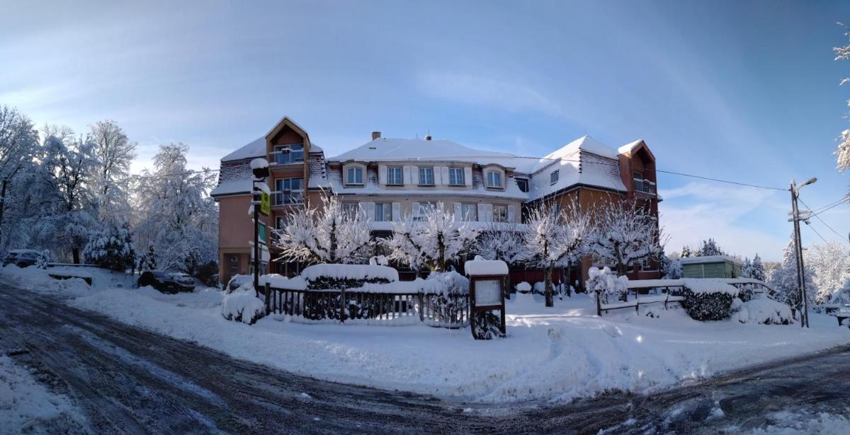 L'établissement Logis Hôtel Notre-Dame - restaurant ouvert midi et soir sauf dimanche soir en hiver