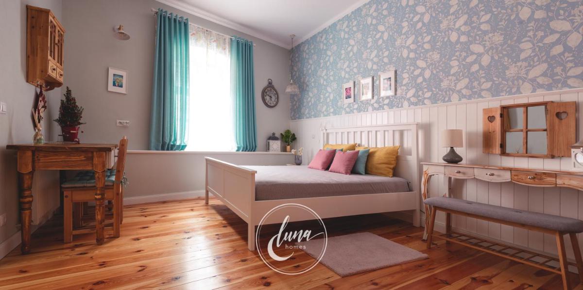 FLH - Luna Homes - Housity