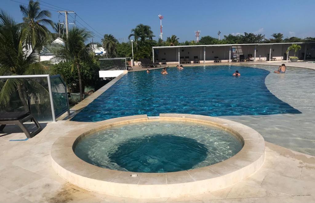 Lujoso Apartamento Sector Morros Vista al Mar - Housity