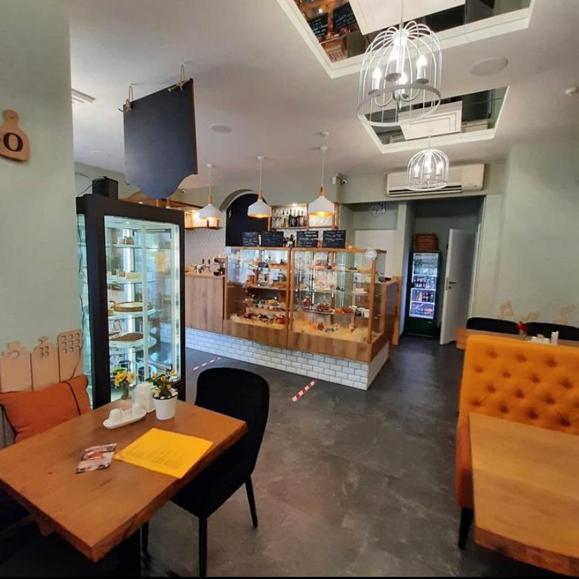 Hotel Piano - Housity