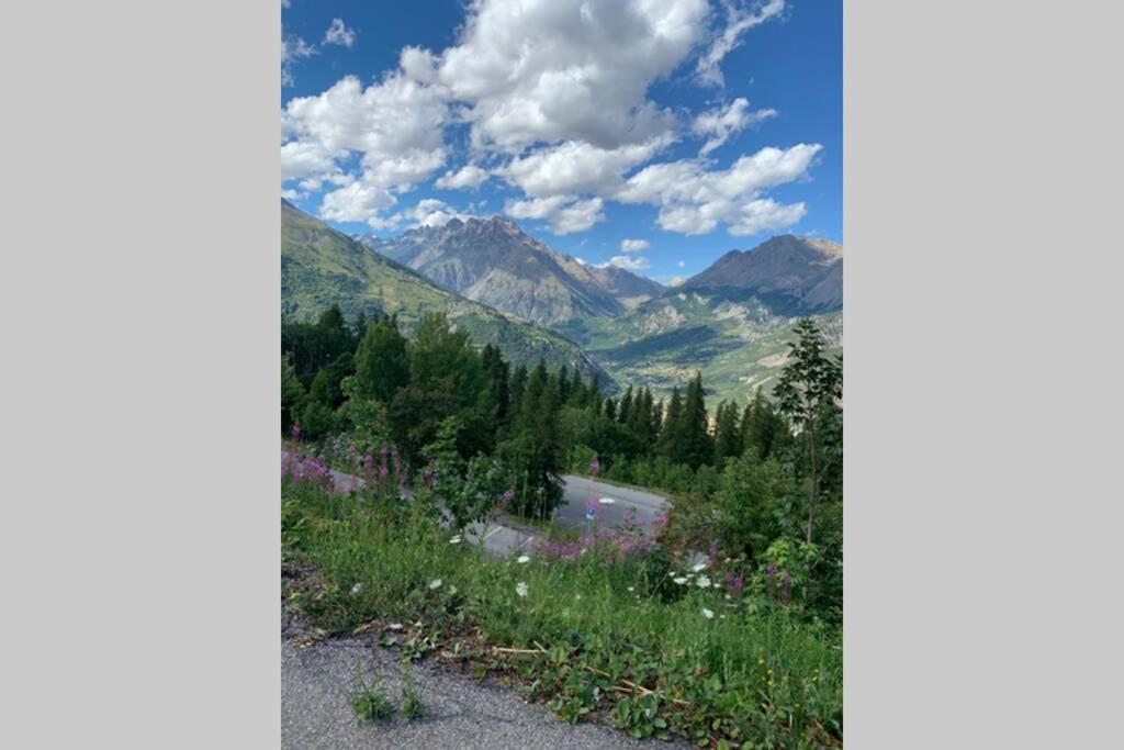 Studio 1600 Pied des pistes avec magnifique vue - Housity