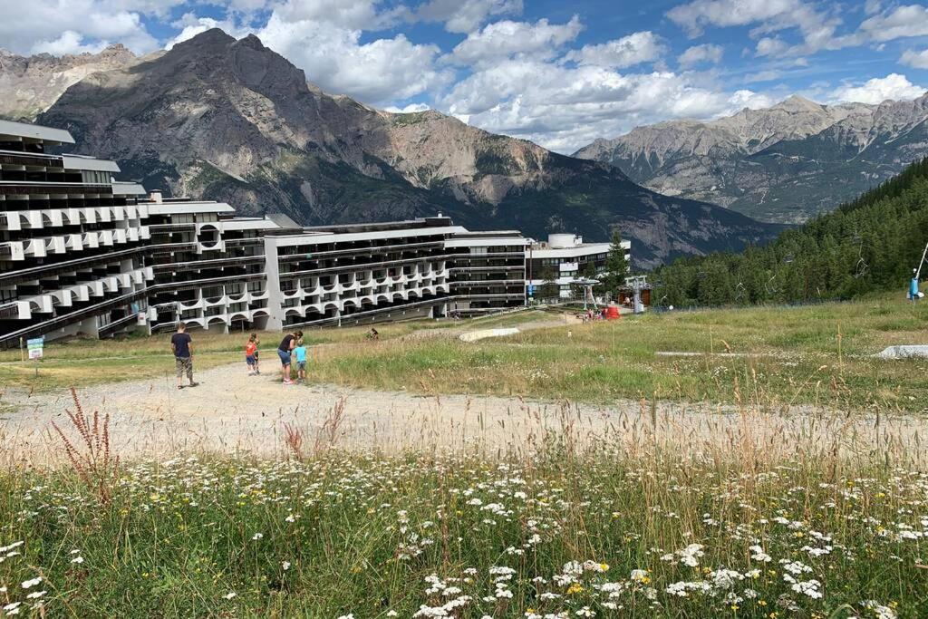 Studio 1600 Pied des pistes avec magnifique vue - Housity