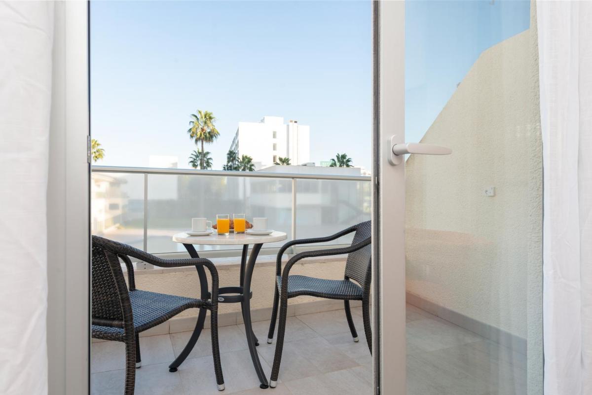 Un balcón o terraza de Trendhotel Alcudia - Adults Only