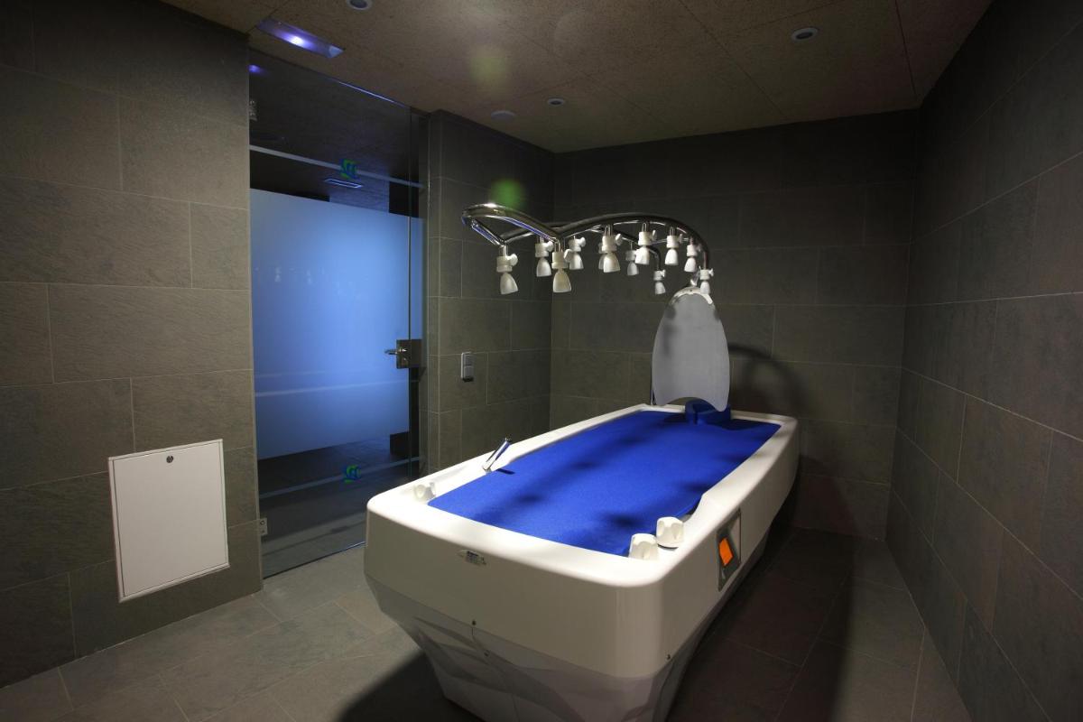 Imagen de la galería de Hotel Thalasso Cantabrico Las Sirenas 4 Superior, en Viveiro