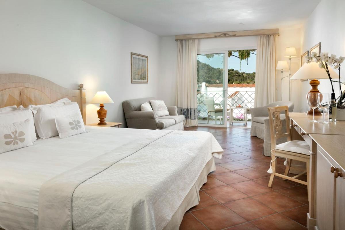 Grand Hotel Poltu Quatu - Housity