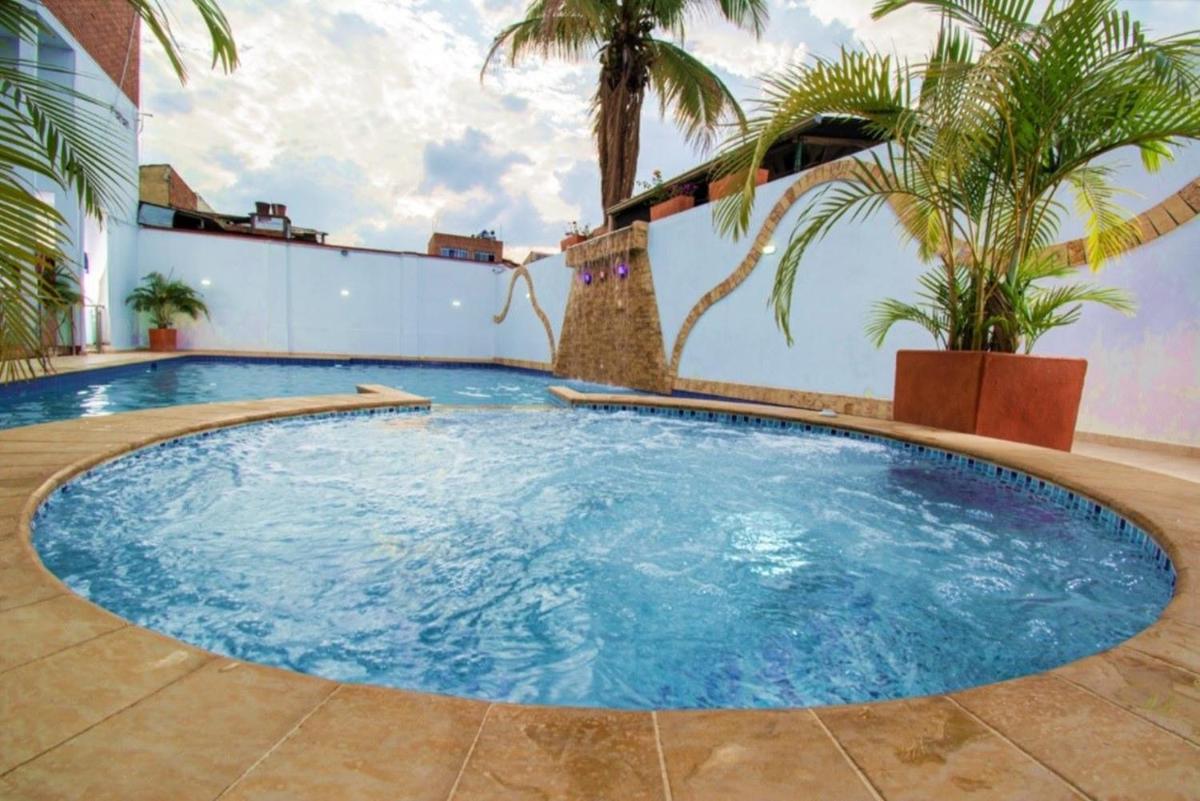 Hotel Viena - Housity