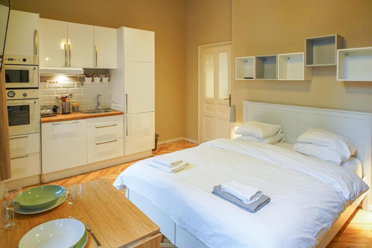 Suitetrails - ComfortZone Zagreb center apartment