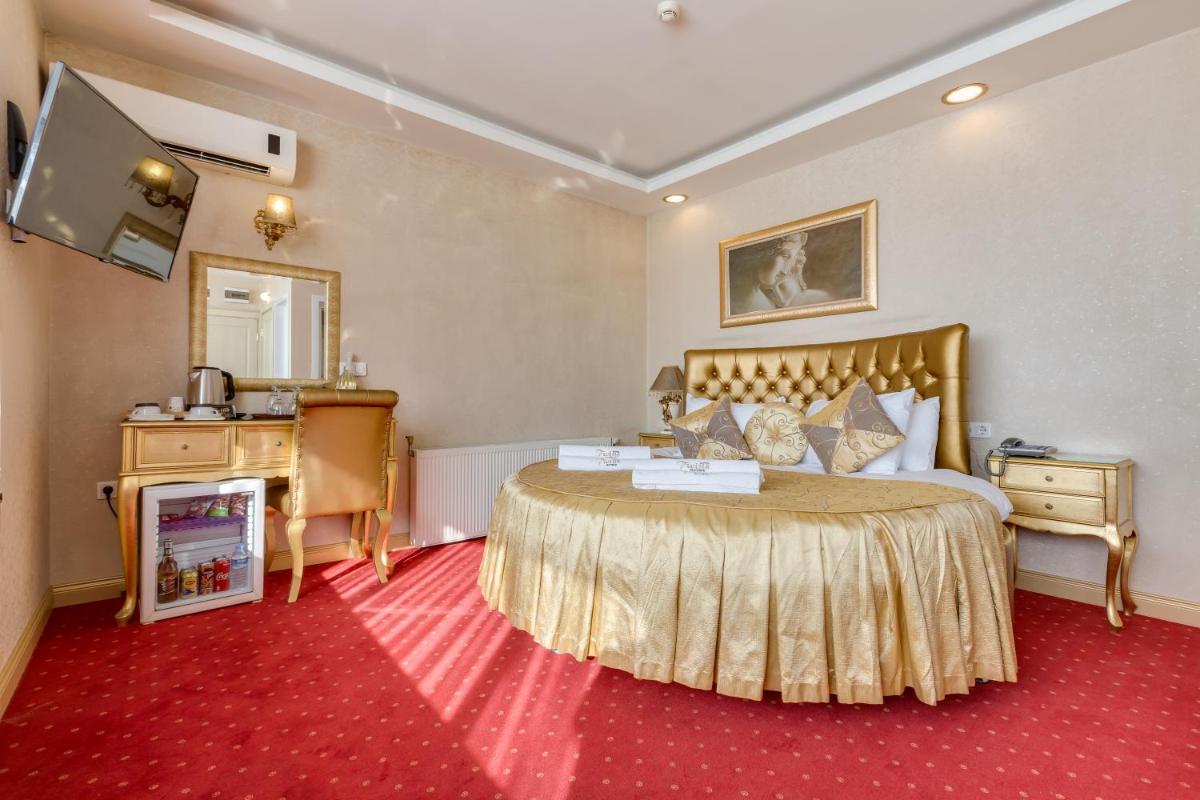 Twins Hotel - Housity