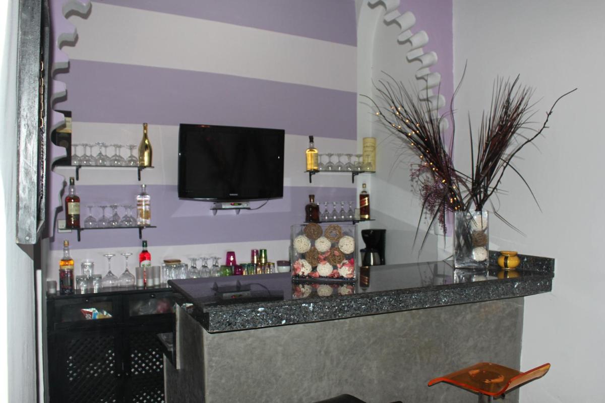 Riad7 - Housity
