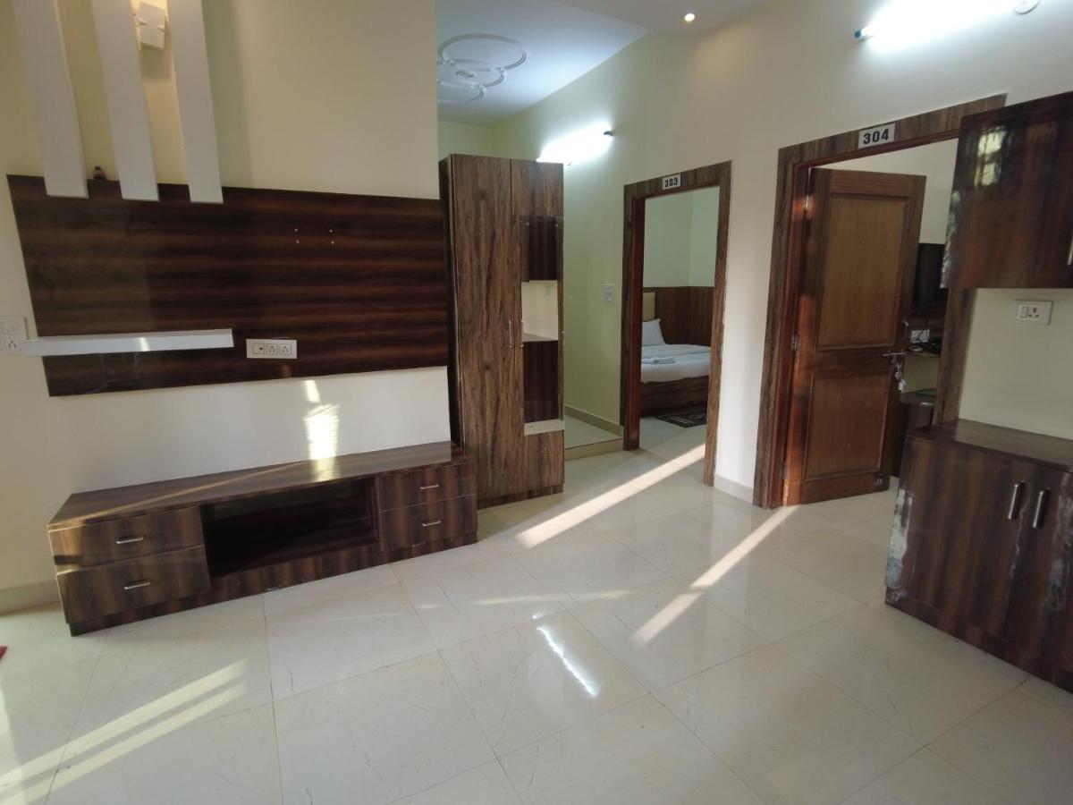 Home Stay Green View Doon - Housity