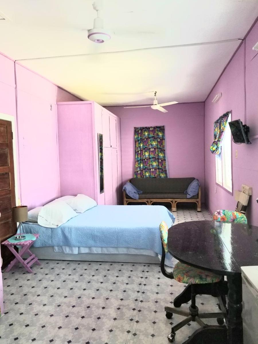 Chapito's Apartment 1 - Hizvo