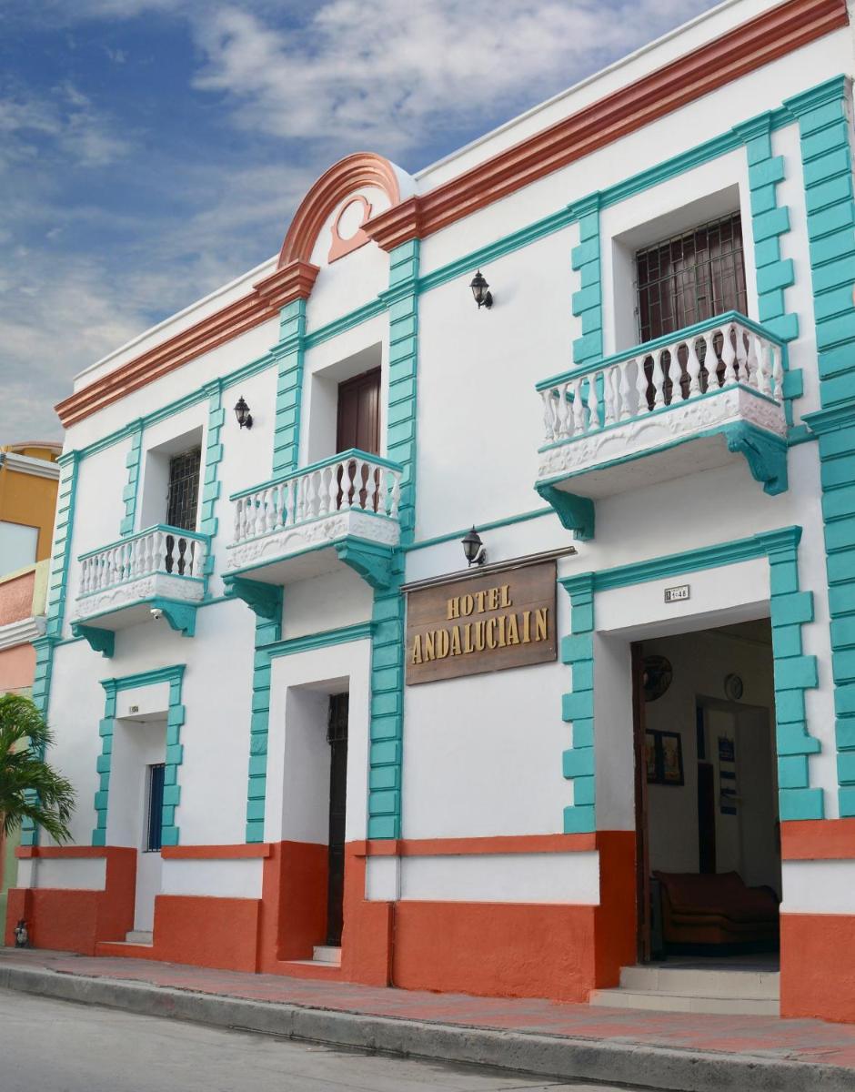 Hotel Andalucía Inn - Housity