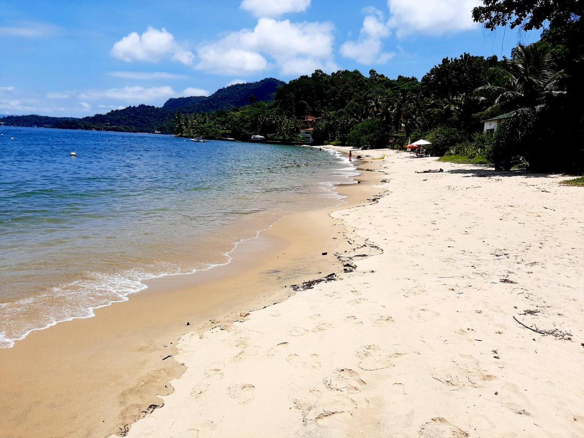 CASA MARAVILHOSA à BEIRA MAR EM ANGRA DOS REIS - Housity