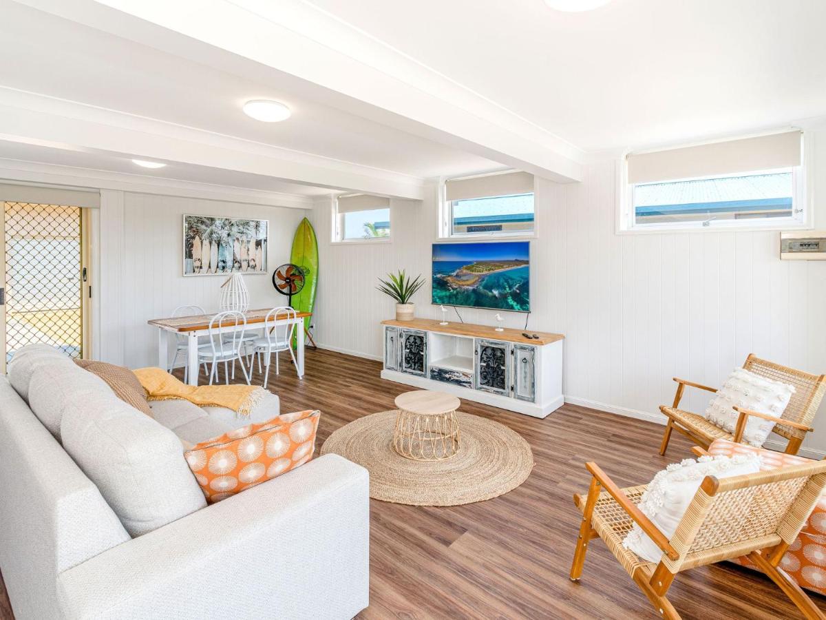 Ocean Dreaming - Housity