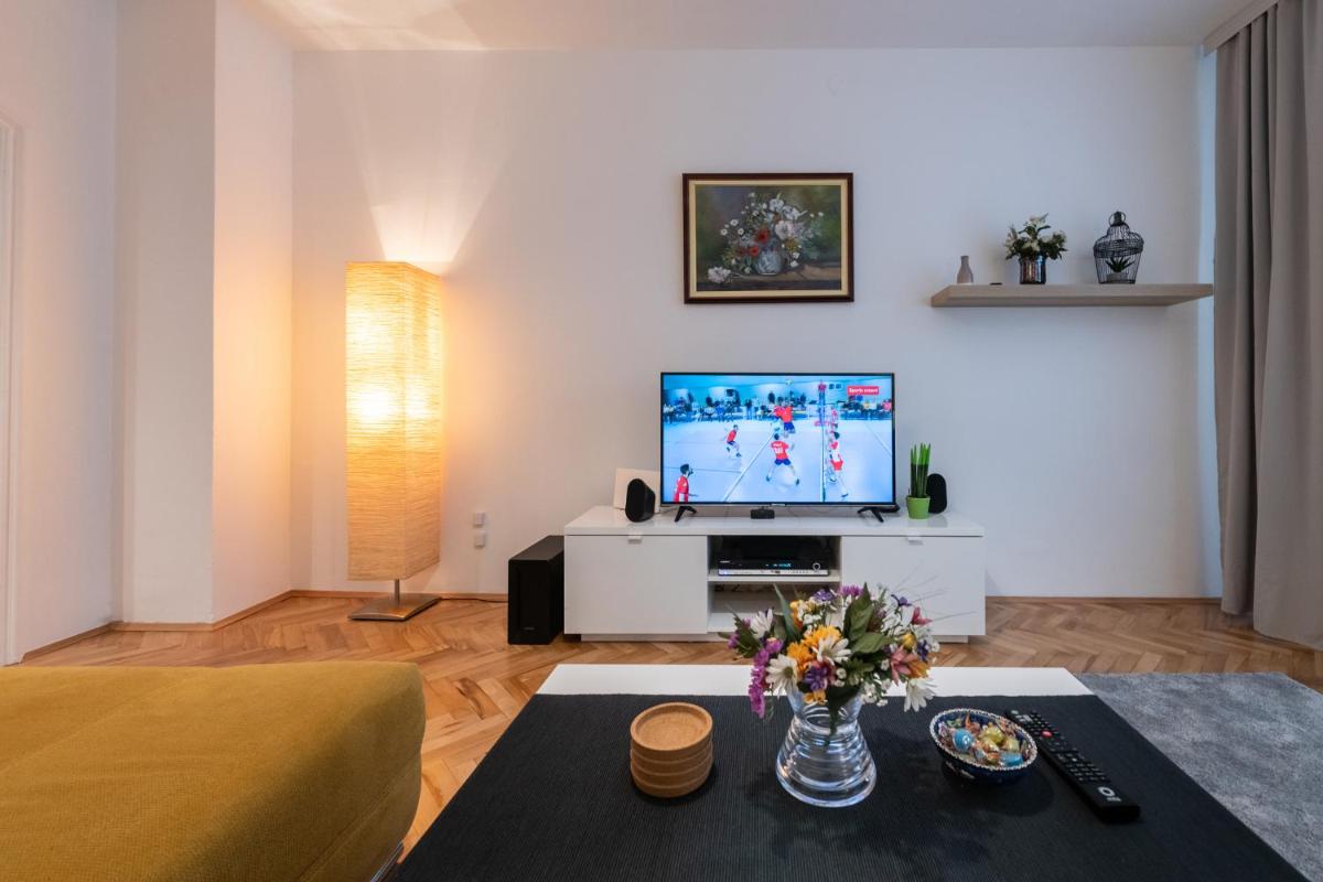 Ada City Break - Housity