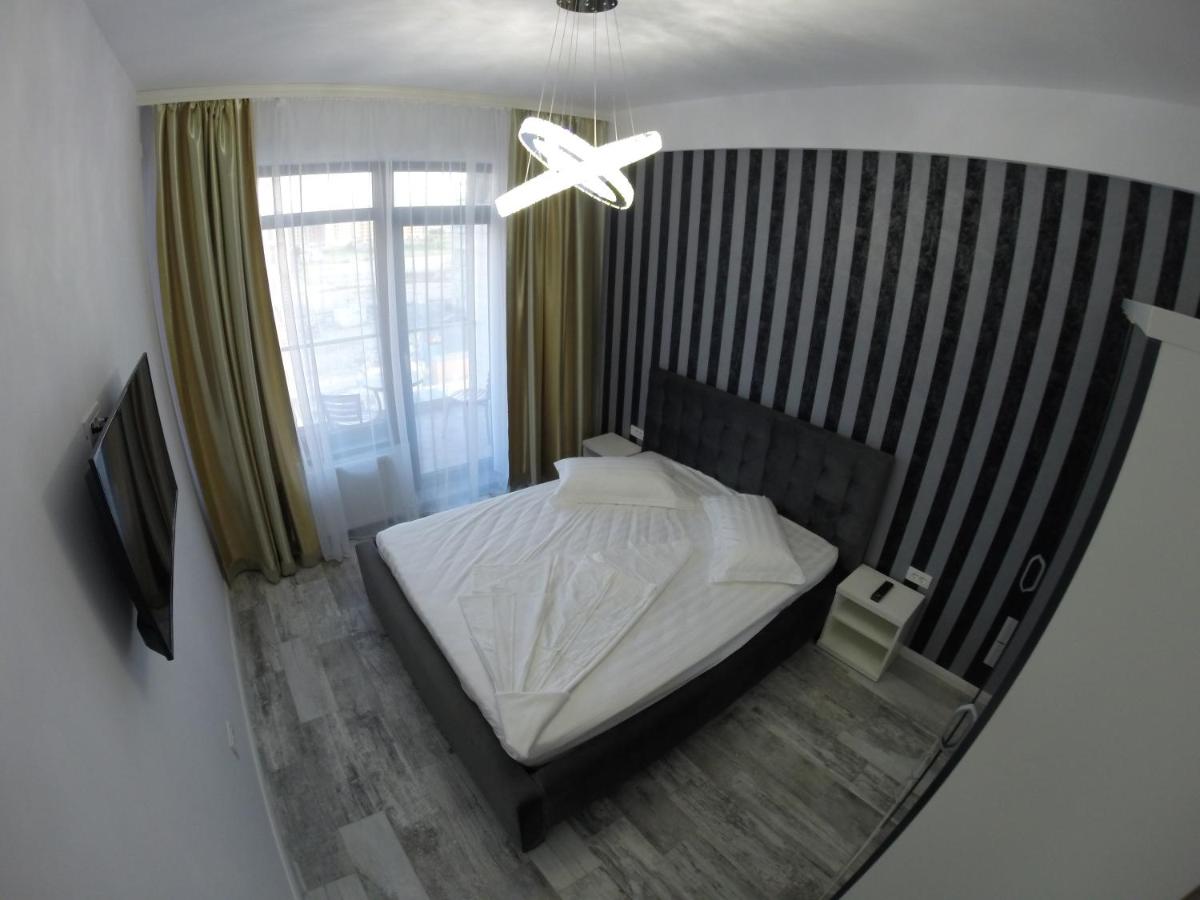 911 Cazare Mamaia - Housity