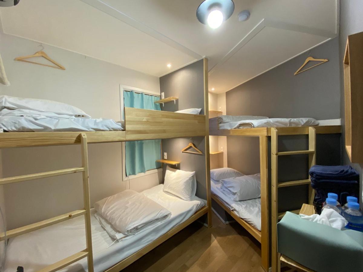 Dante House - Housity