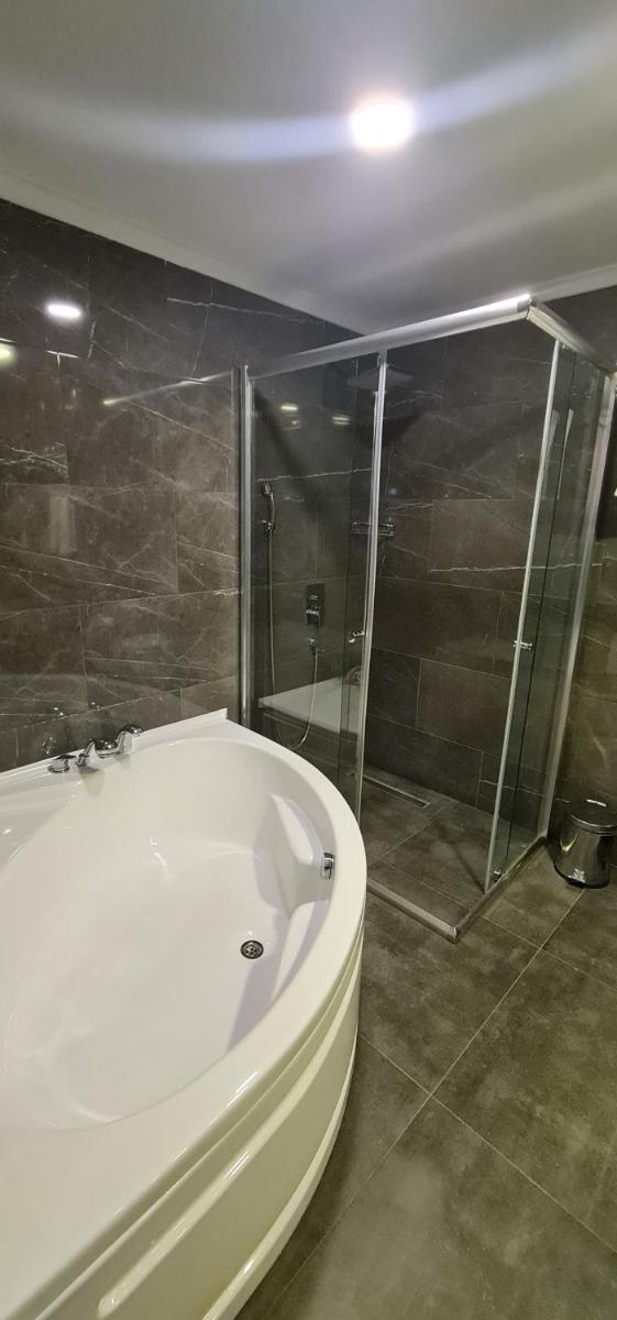 Premier Inn Sakarya - Housity