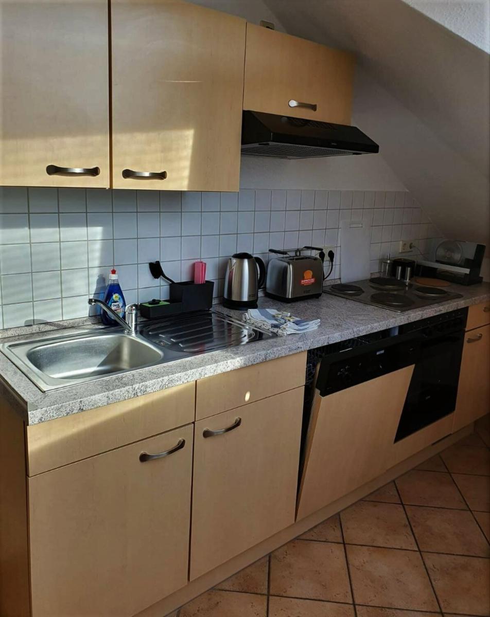 Gästewohnung 4-Raum Wohnung für 2-8 Personen - Housity