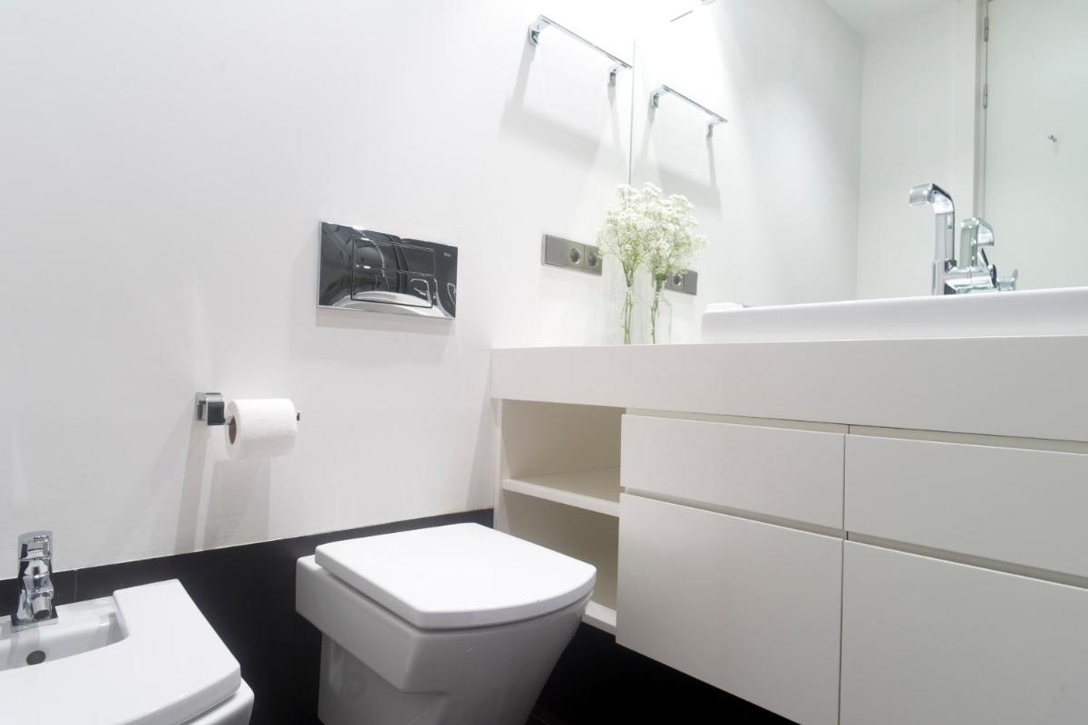 Avenida La Concha - IB. Apartments - Housity