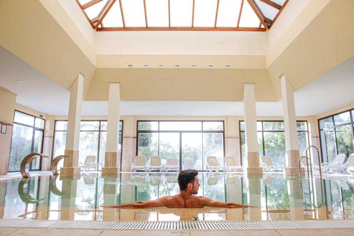 Clientes alojados en Impressive Playa Granada Golf