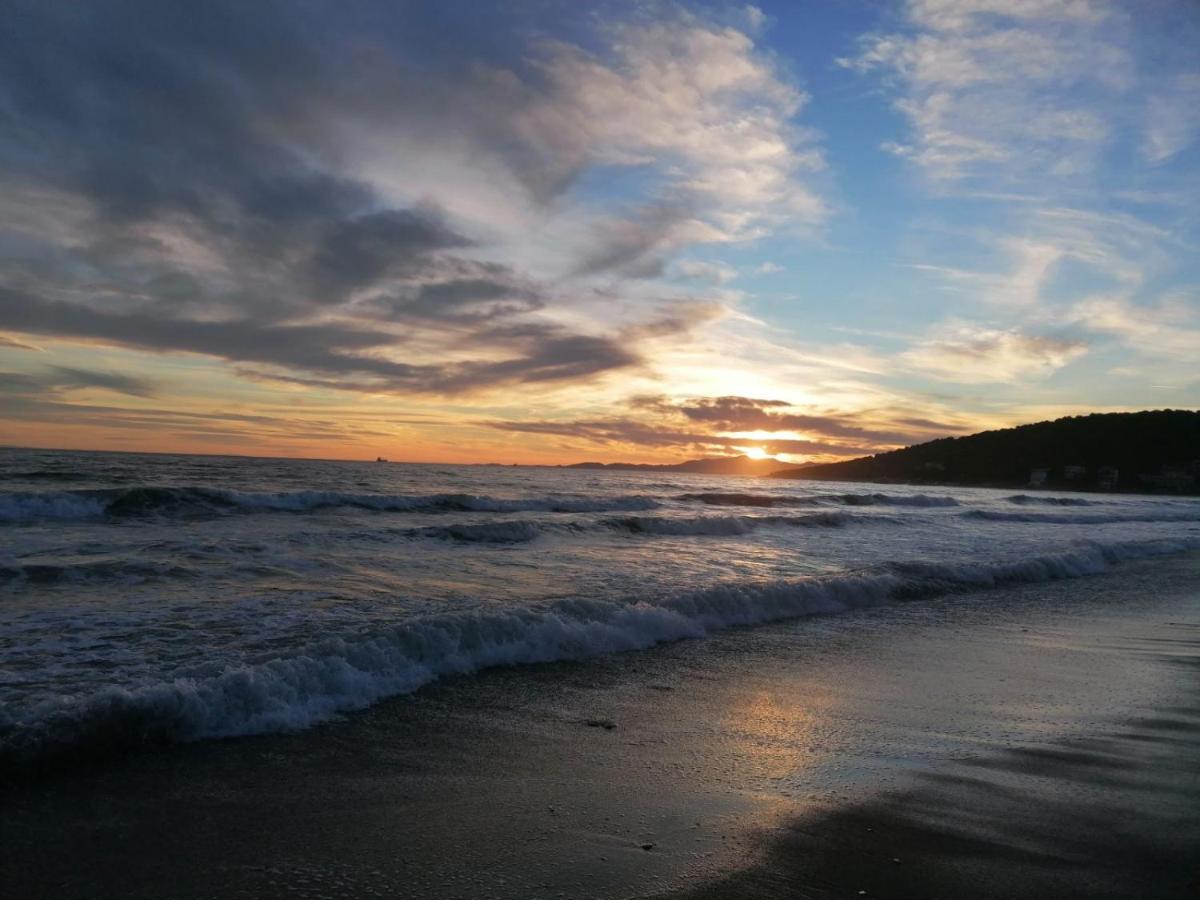 step to the sea - Housity