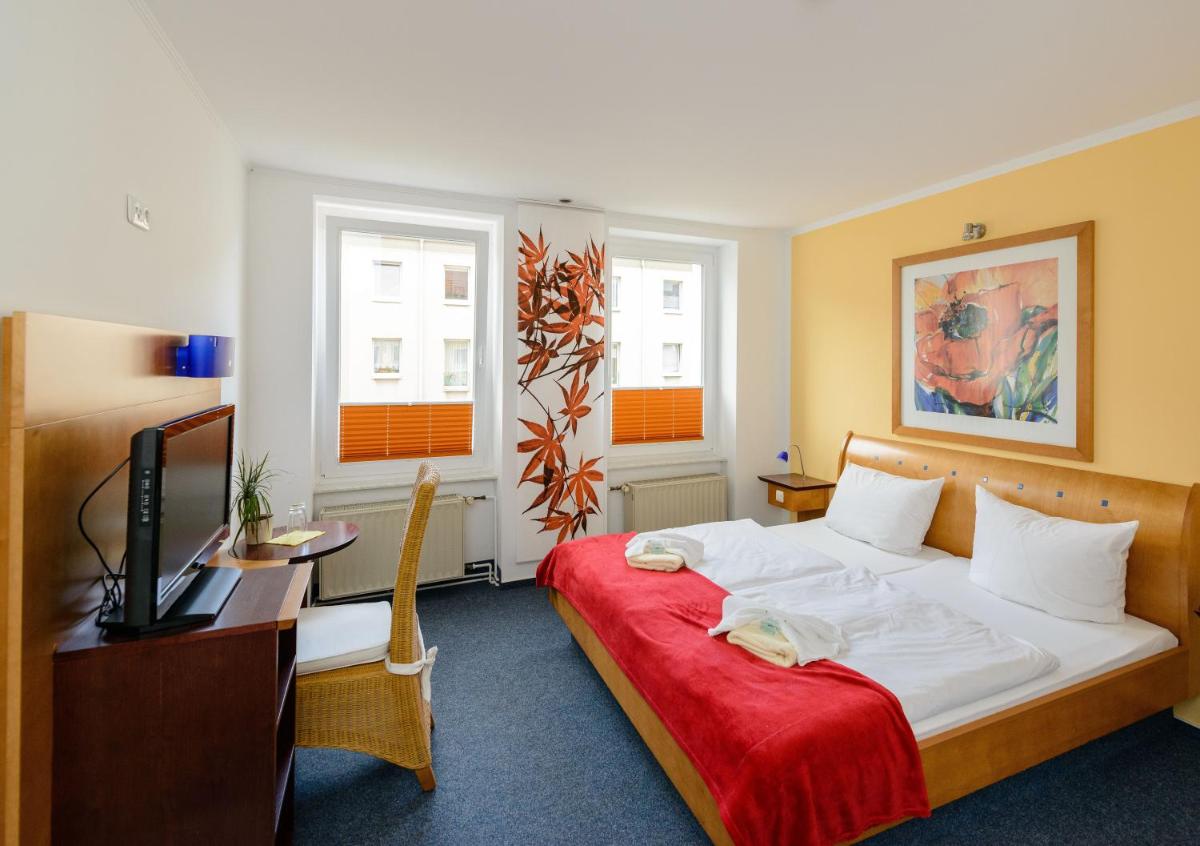 City Hotel-Pension Brandenburg - Housity