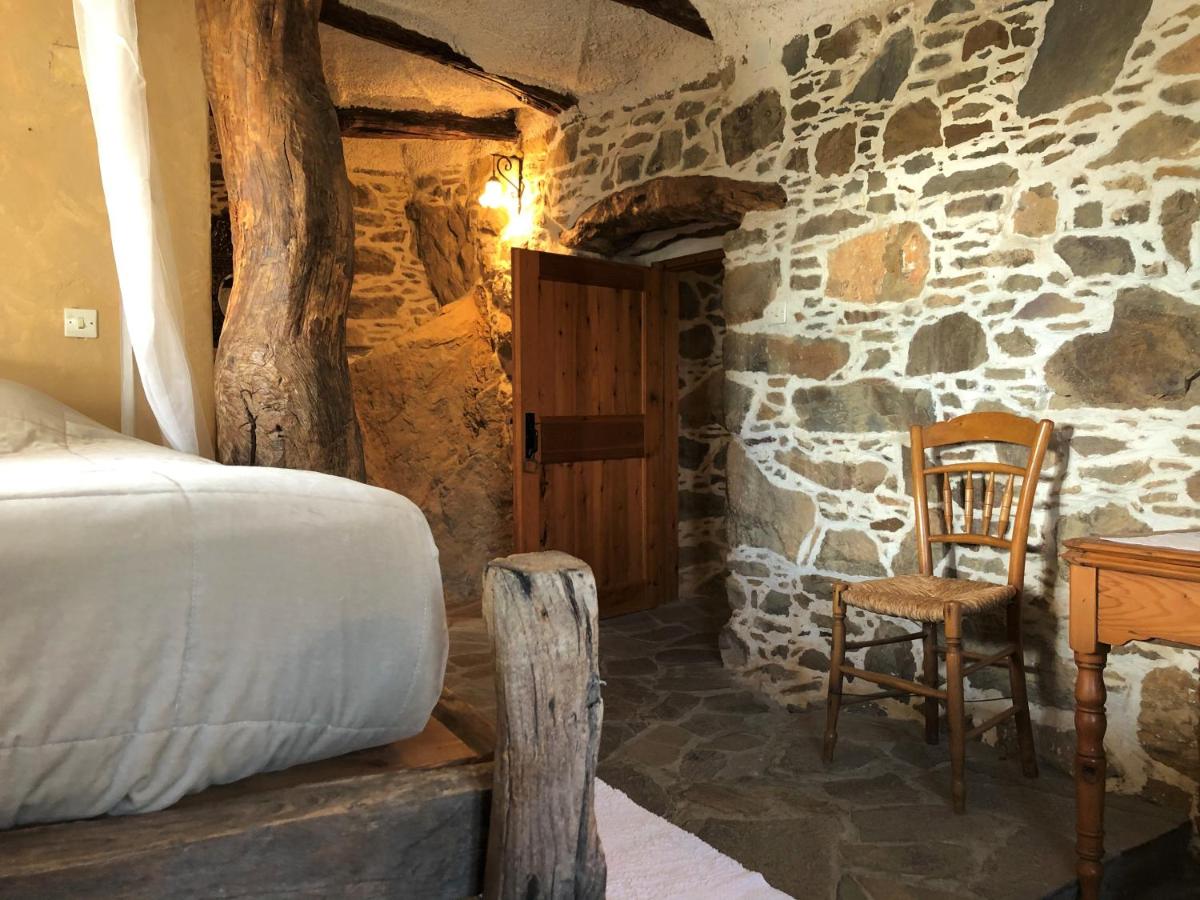 PANAYIOTIS, a Unique Stone Built House with Amazing Views - Housity
