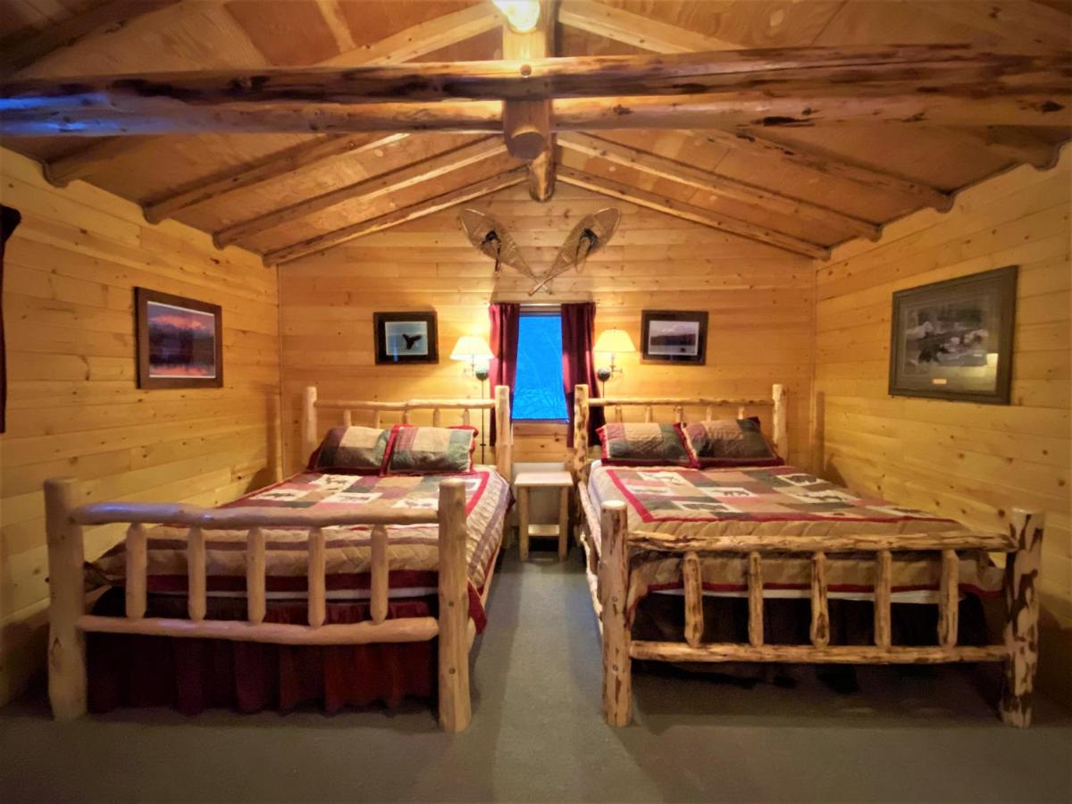 Alaska Creekside Cabins in Seward - Housity
