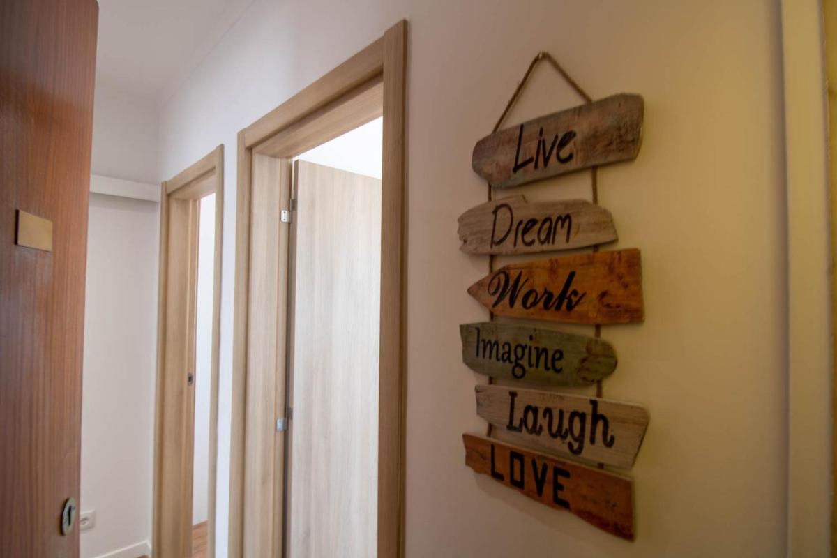 Little Dream - Housity