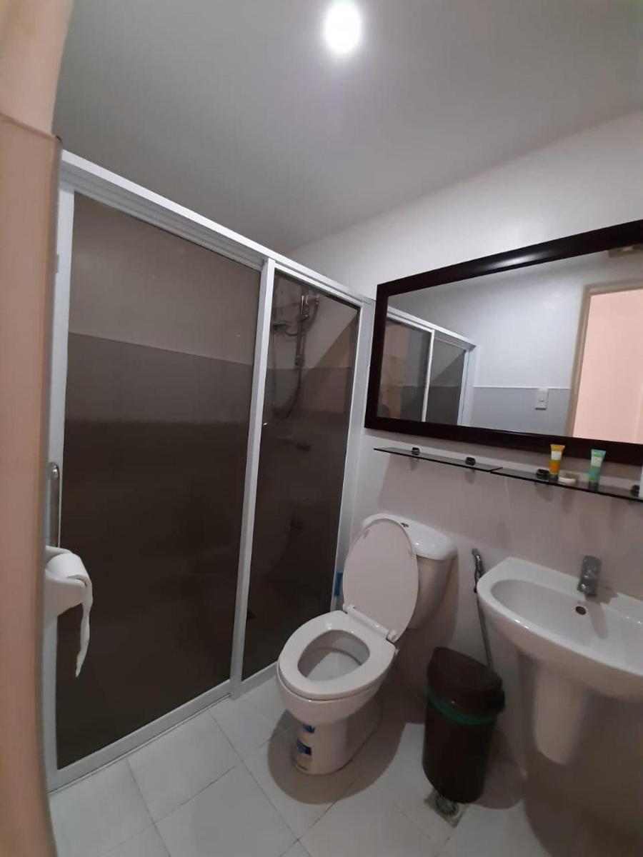 Affordable Makati APT - Housity