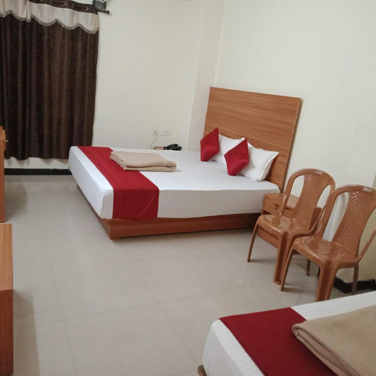 Red Star Holidays - Housity