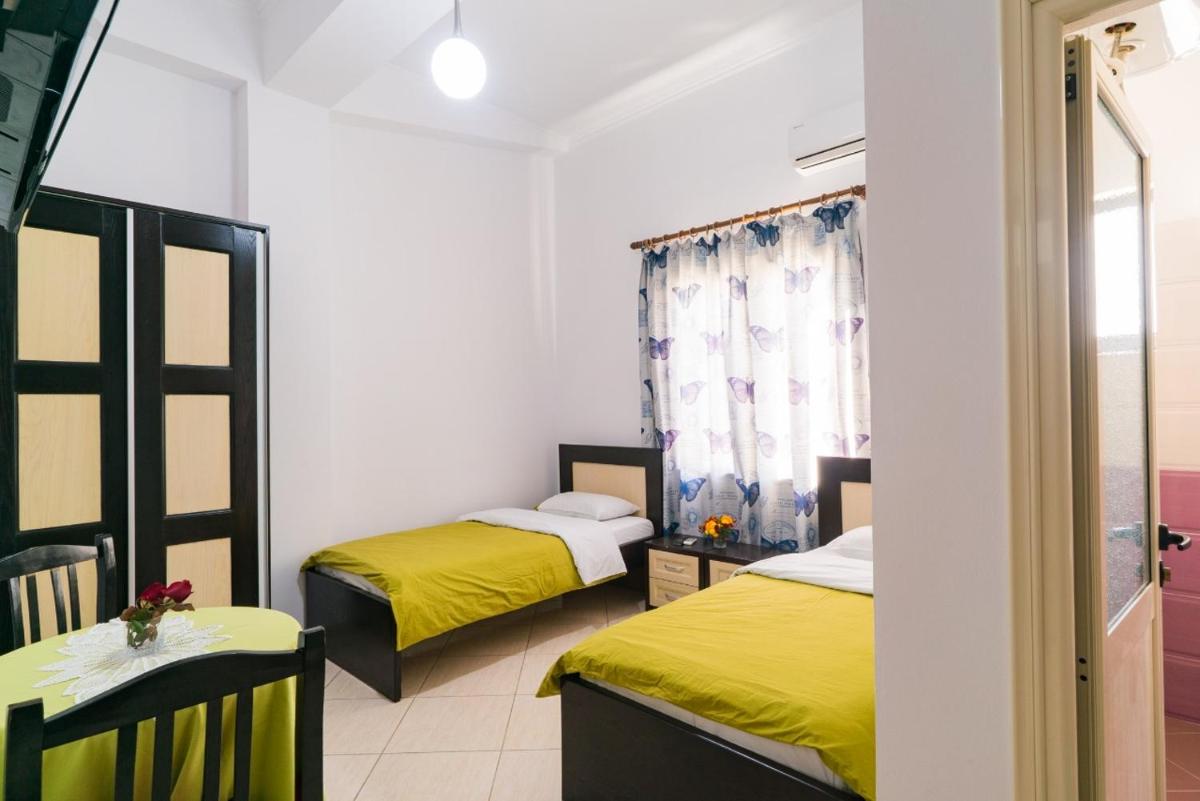 Hotel Shpetimi - Housity