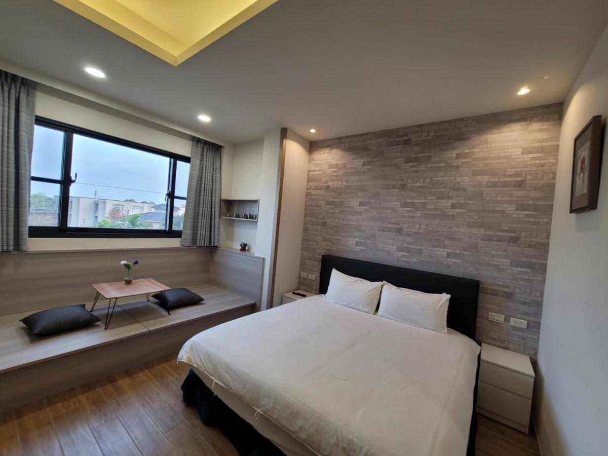 渡小夜電梯民宿 Yilannight B&B - Housity