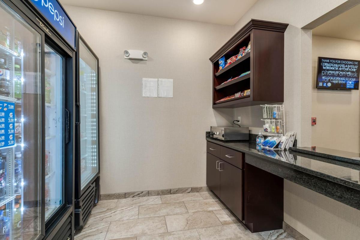 Cobblestone Hotel & Suites - Morgan - Housity