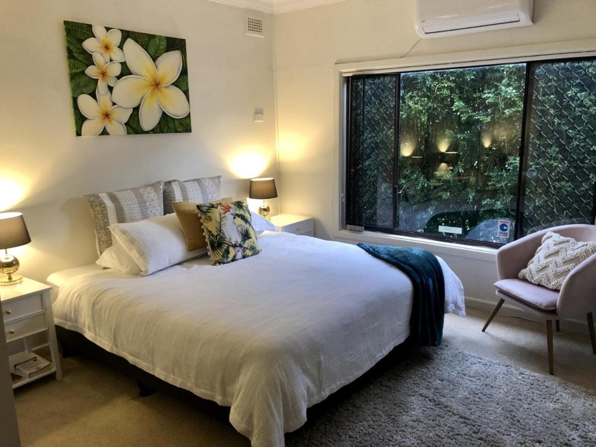 Suitetrails - Hotel Style Monterey Guest Studio near Hospitals, Beach and Airport