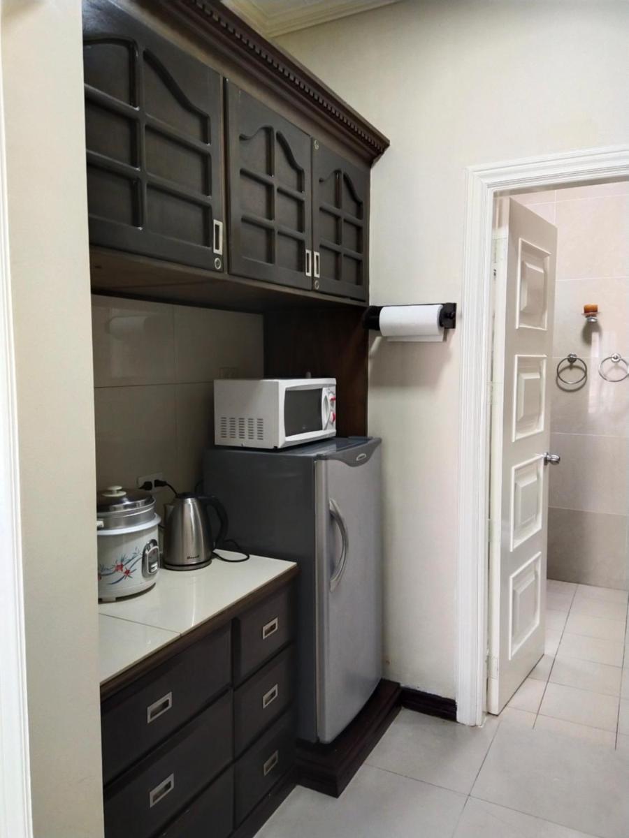 Bourbon St Apts Condo 30C Angeles