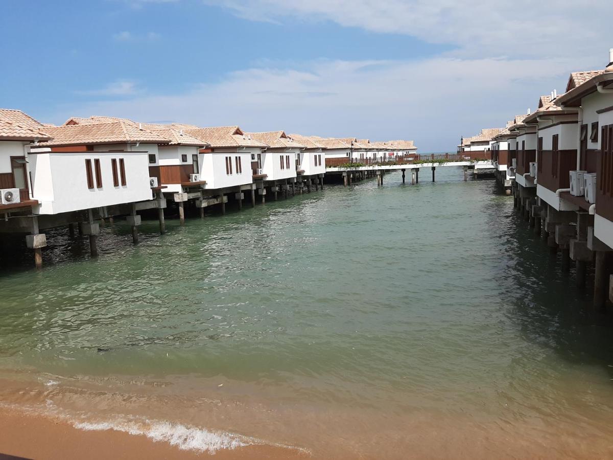 Wonderland Private Pool Villas at Port Dickson - Housity