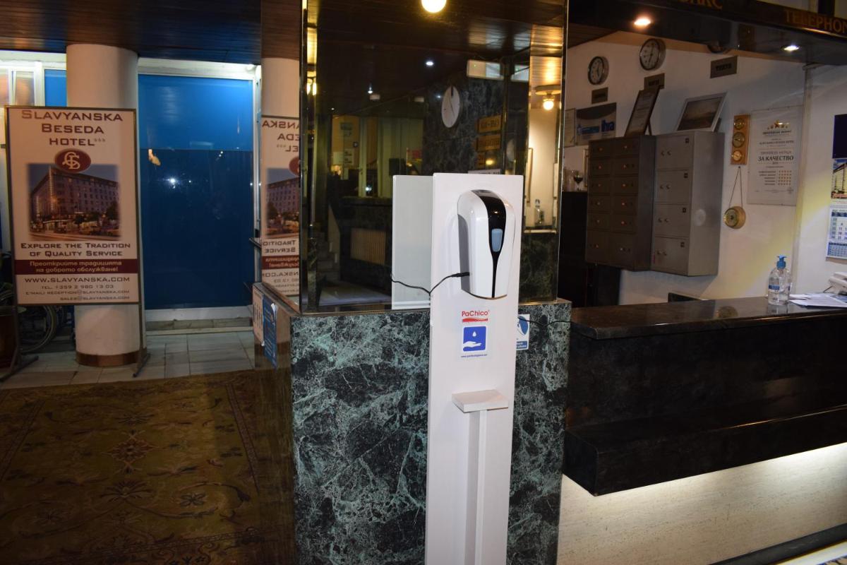 Slavyanska Beseda Hotel - Housity