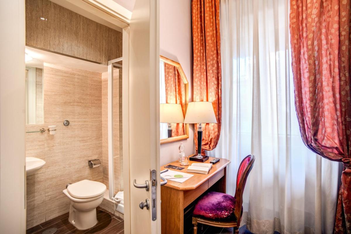 Hotel San Valentino - Housity