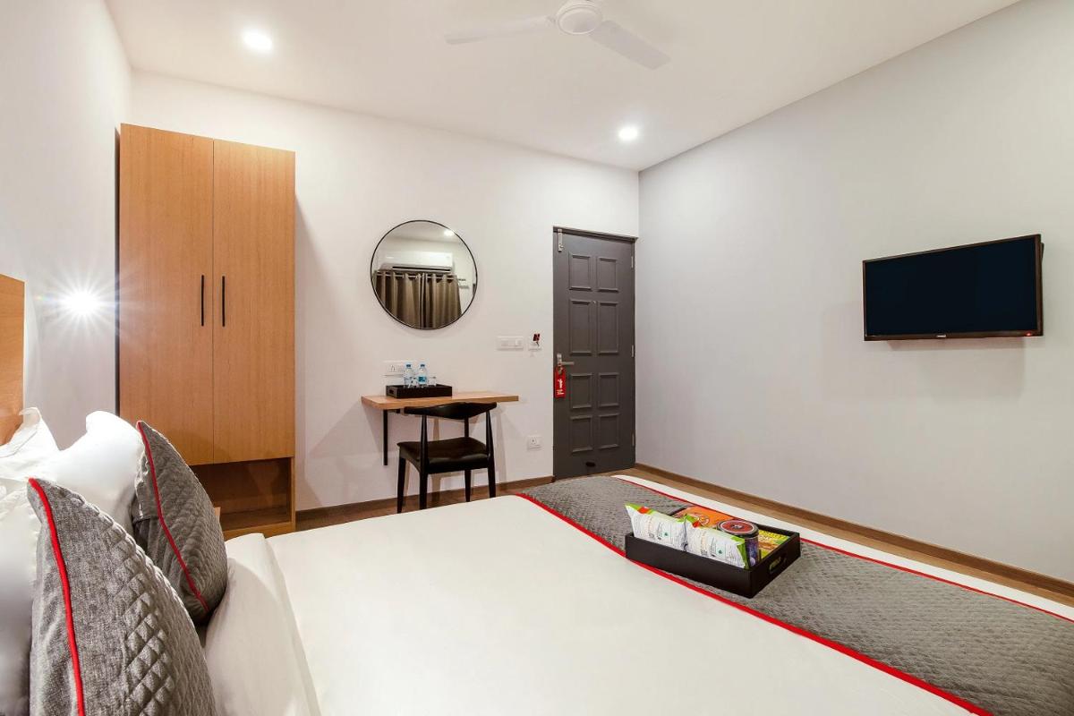 Hotel The Onyx - Housity