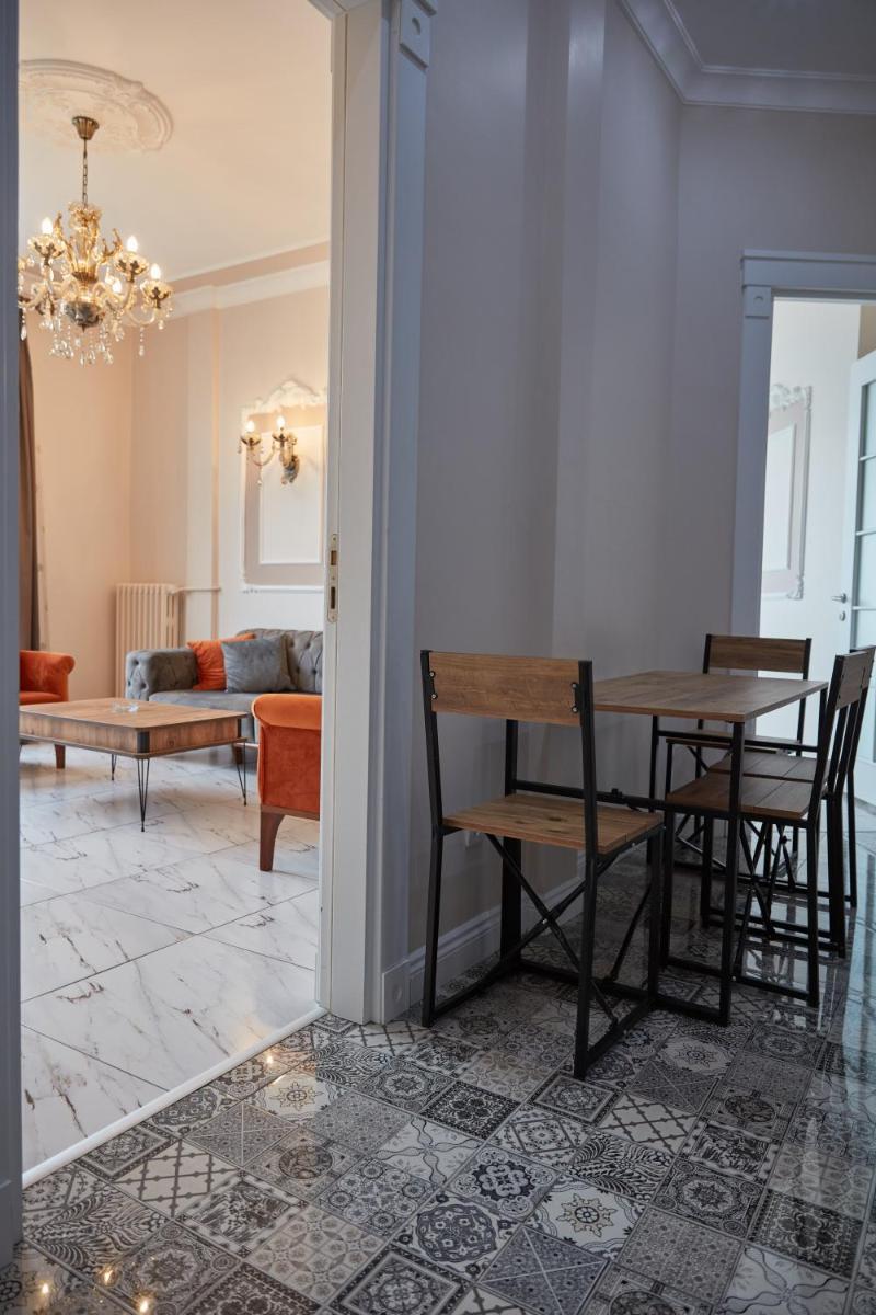 Taksim Square Apartment, Great View, Luxury - Housity