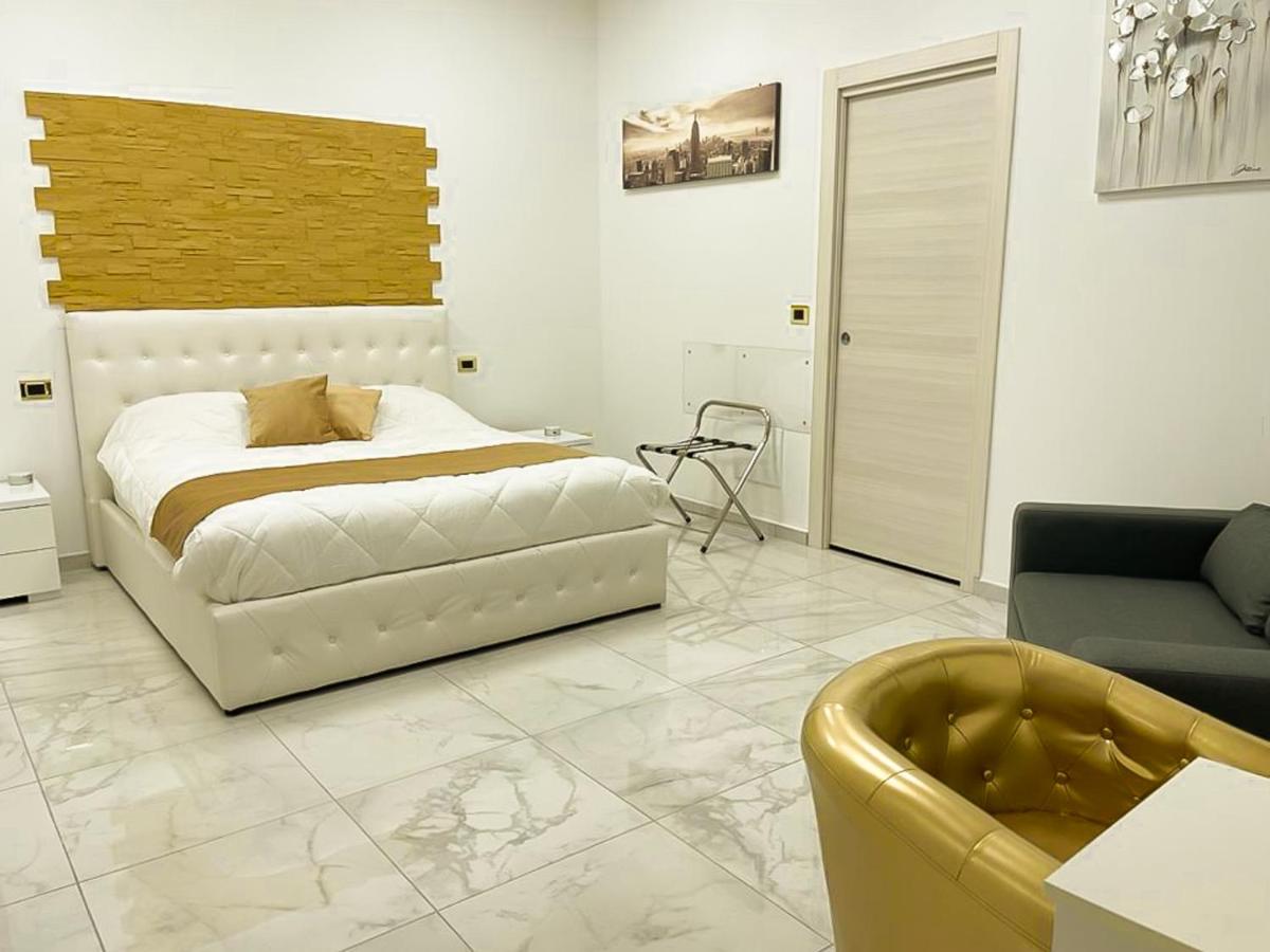 Royal Central Room - Housity