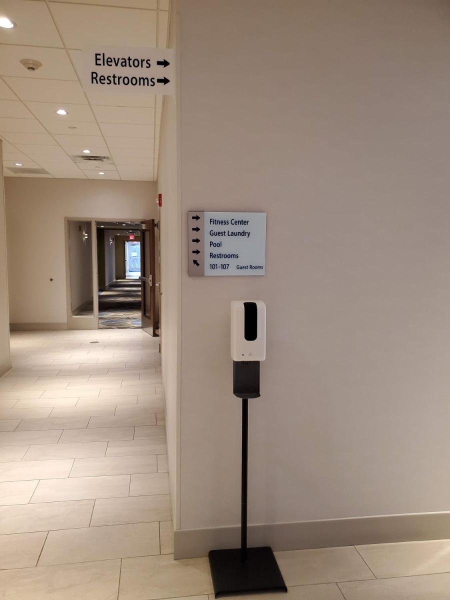 Holiday Inn Express & Suites Johnstown, an IHG Hotel - Housity