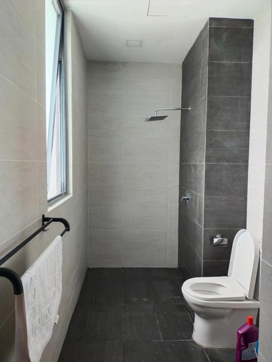 CMK TROIKA APARTMEN#Free Netflix - Hizvo