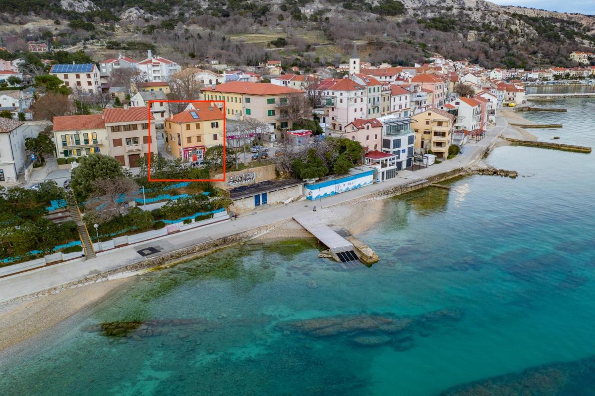 Seaview Apartments Baska - Housity