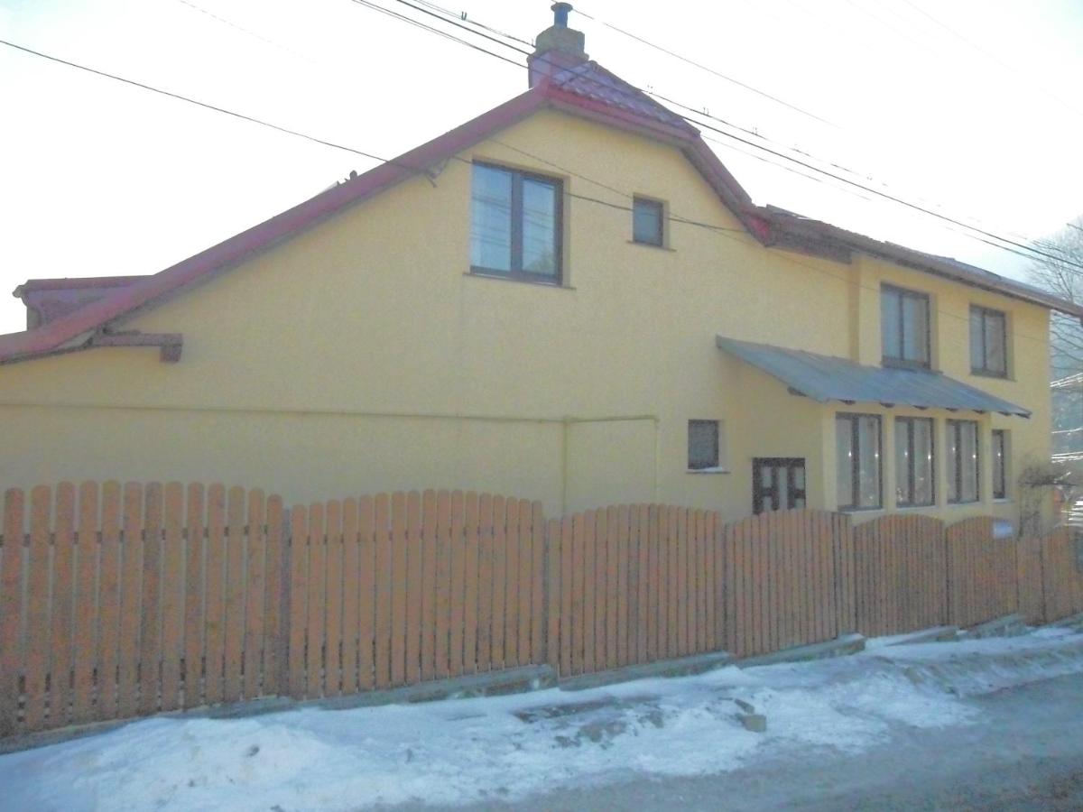 Casa Doina - Housity