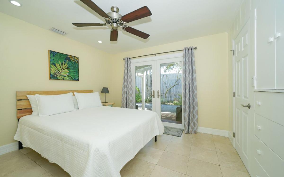 Coastal Beauty - Housity