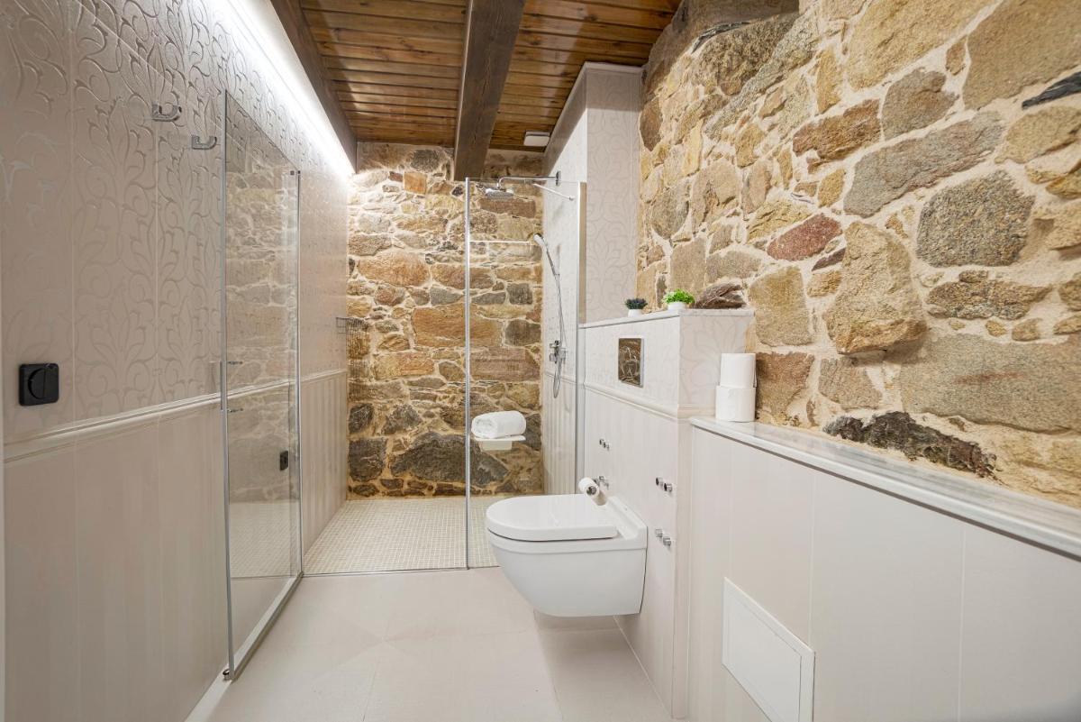 Un baño de Hotel As Torres da Hermida
